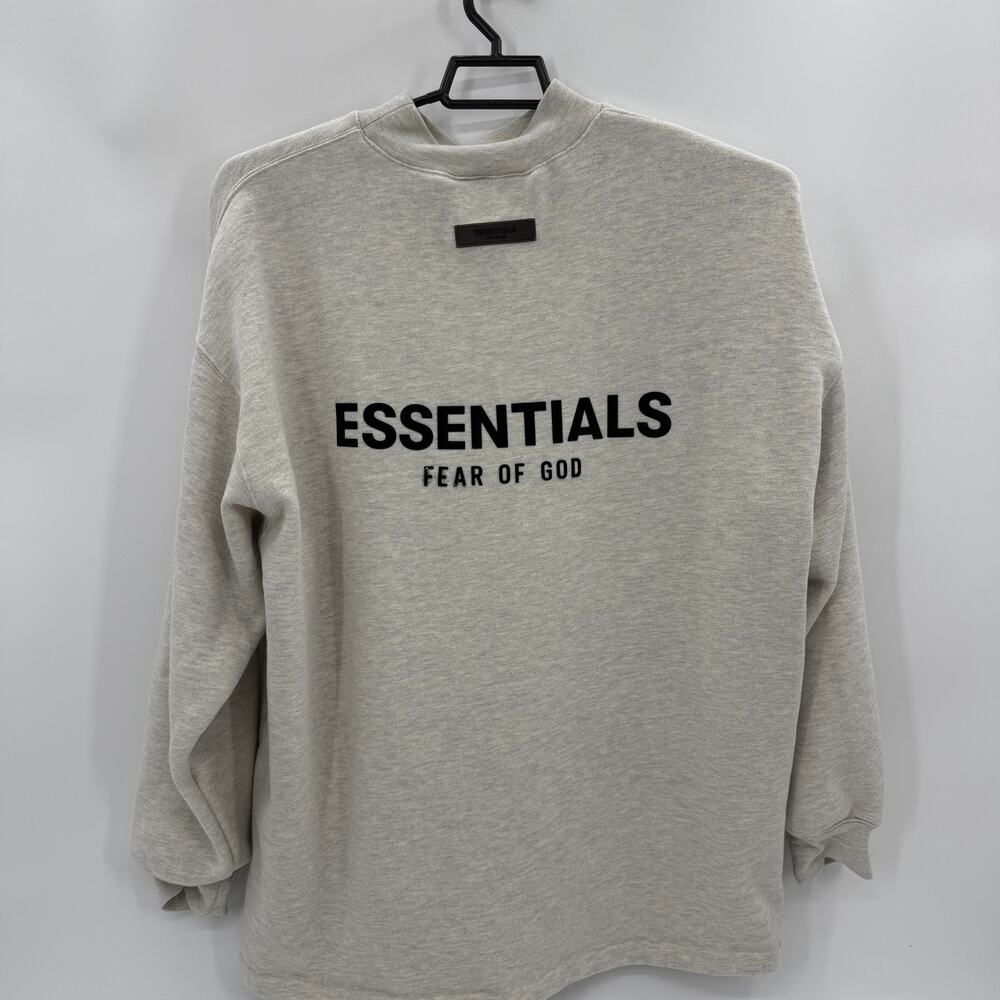 FEAR OF GOD Essentials Sweatshirt Men Size M Relaxed Fit Spell Out Cotton [FLAW]